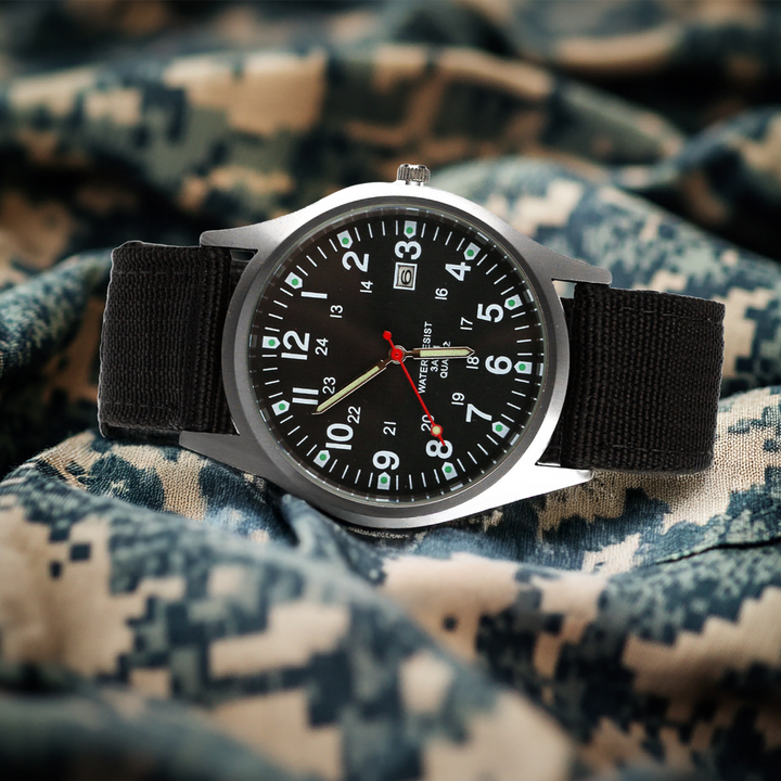 Relógio de Pulso Casual com Inspiração Militar